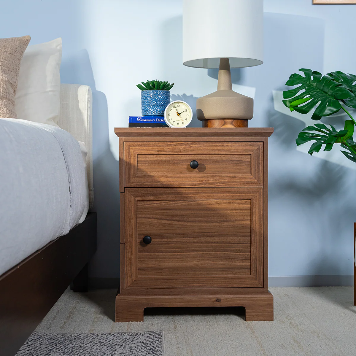 CPAP Charleston Nightstand - Image 10