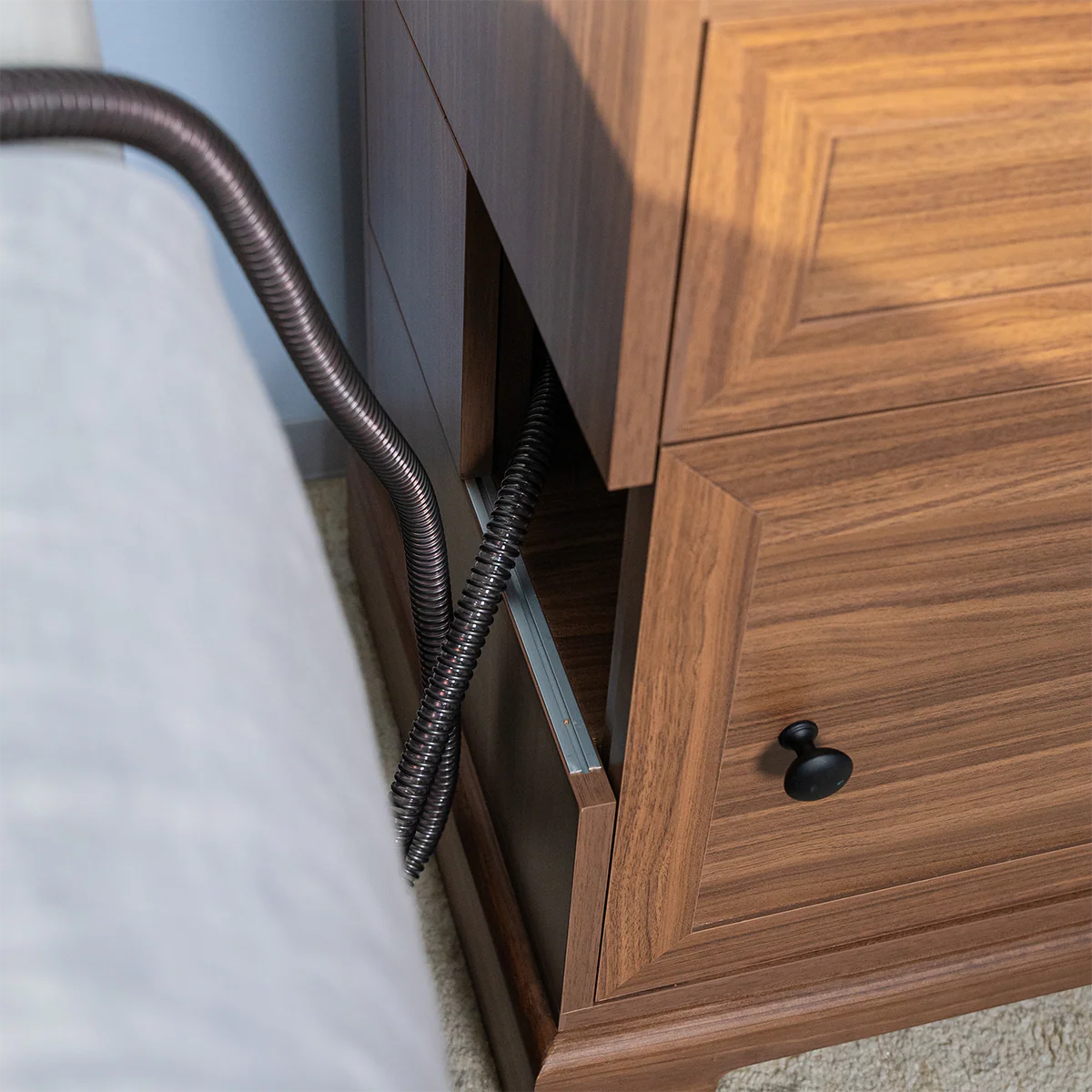 CPAP Charleston Nightstand - Image 9